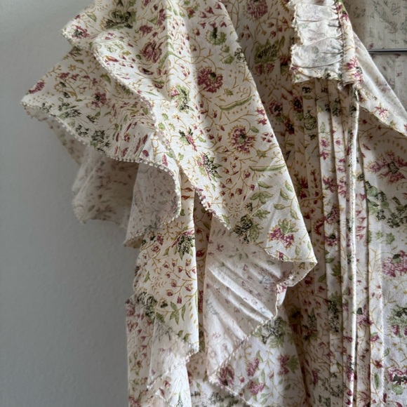 Cleobella Katy Victorian Floral Cream Ruffled Tie Front Blouse size XS - Picture 6 of 12